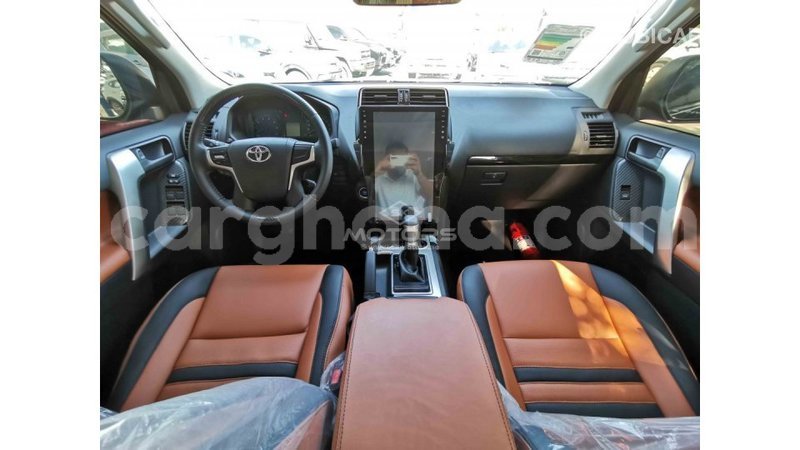 Big with watermark toyota prado ashanti import dubai 15426