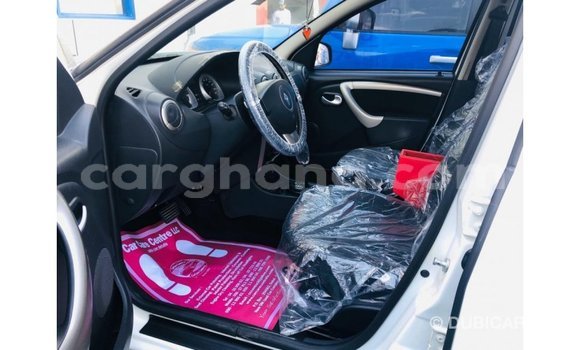 Buy Import Renault Duster White Car in Import - Dubai in Ashanti Buy Import Renault Duster White Car in Import - Dubai in Ashanti