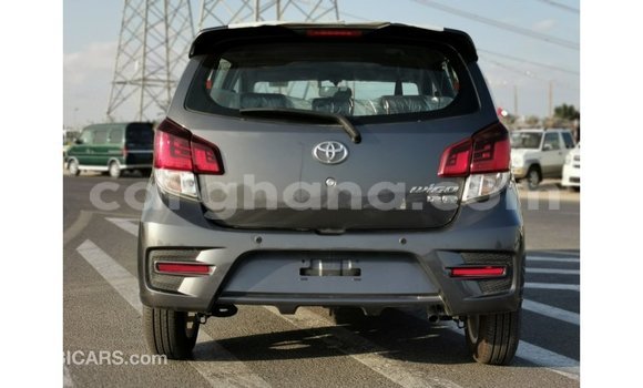 Ra Imported Toyota 4Runner Miiran Ọkọ̀ in Import - Dubai ni Ashanti Ra Imported Toyota 4Runner Miiran Ọkọ̀ in Import - Dubai ni Ashanti