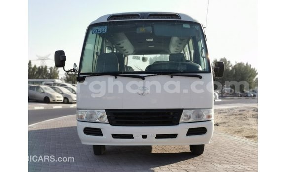 Sayi Imported Toyota Coaster White Mota in Import - Dubai a Ashanti Sayi Imported Toyota Coaster White Mota in Import - Dubai a Ashanti
