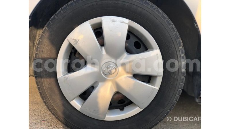 Big with watermark toyota yaris ashanti import dubai 15473