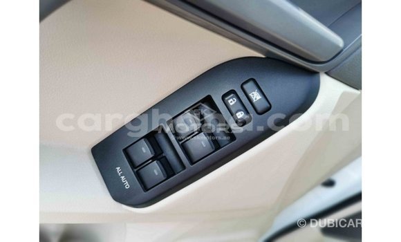 Buy Import Toyota Prado White Car in Import - Dubai in Ashanti Buy Import Toyota Prado White Car in Import - Dubai in Ashanti