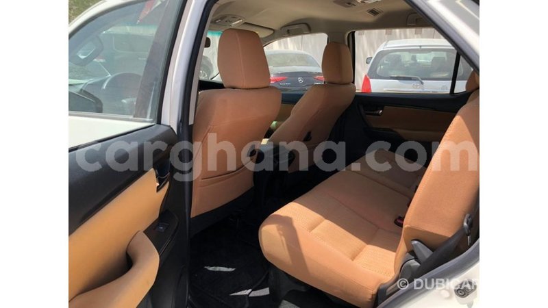 Big with watermark toyota fortuner ashanti import dubai 15484