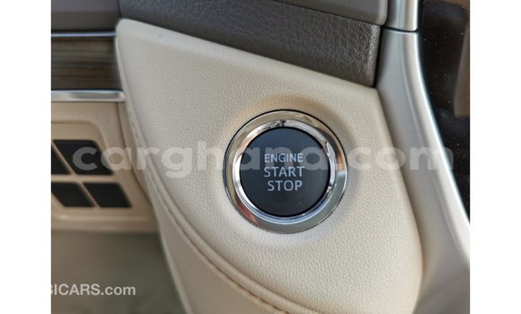 Sayi Imported Toyota Land Cruiser White Mota in Import - Dubai a Ashanti Sayi Imported Toyota Land Cruiser White Mota in Import - Dubai a Ashanti