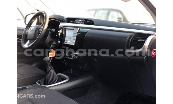 Buy Import Toyota Hilux White Car in Import - Dubai in Ashanti Buy Import Toyota Hilux White Car in Import - Dubai in Ashanti