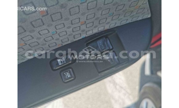 Sayi Imported Toyota Hiace White Mota in Import - Dubai a Ashanti Sayi Imported Toyota Hiace White Mota in Import - Dubai a Ashanti