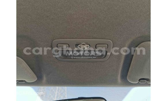 Sayi Imported Toyota Hiace White Mota in Import - Dubai a Ashanti Sayi Imported Toyota Hiace White Mota in Import - Dubai a Ashanti