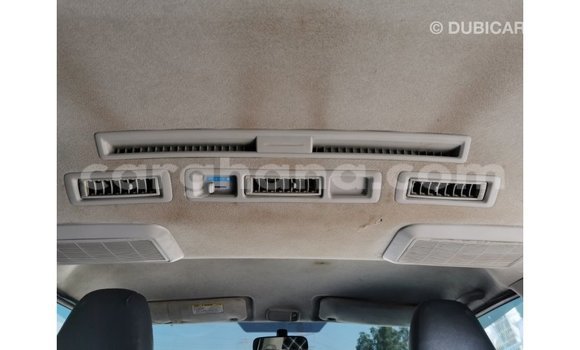 Ra Imported Toyota Hiace funfun Ọkọ̀ in Import - Dubai ni Ashanti Ra Imported Toyota Hiace funfun Ọkọ̀ in Import - Dubai ni Ashanti