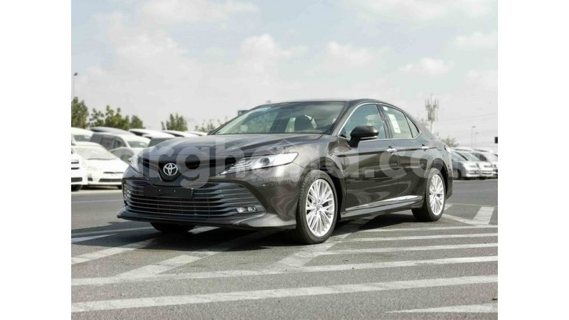 Big with watermark toyota camry ashanti import dubai 15506