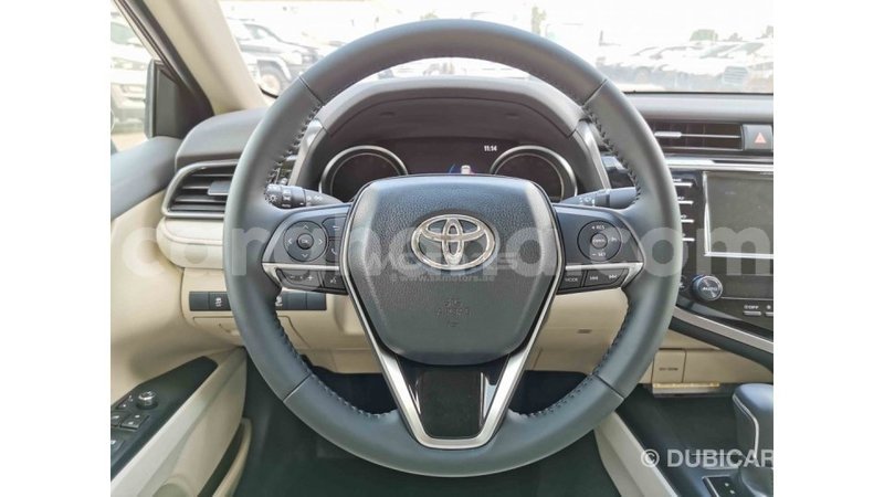 Big with watermark toyota camry ashanti import dubai 15506