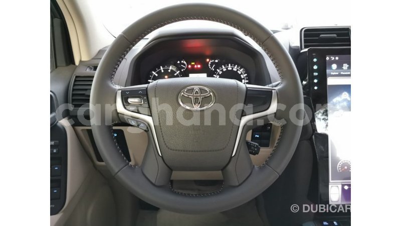 Big with watermark toyota prado ashanti import dubai 15525