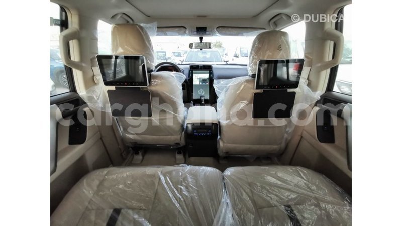 Big with watermark toyota prado ashanti import dubai 15525