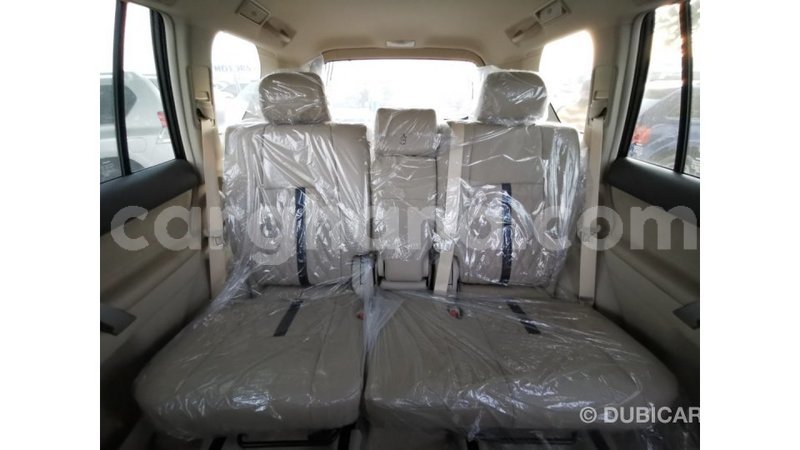 Big with watermark toyota prado ashanti import dubai 15525