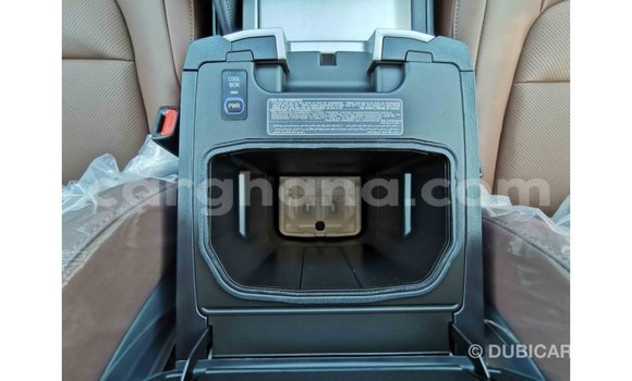 Buy Import Toyota Land Cruiser Black Car in Import - Dubai in Ashanti Buy Import Toyota Land Cruiser Black Car in Import - Dubai in Ashanti