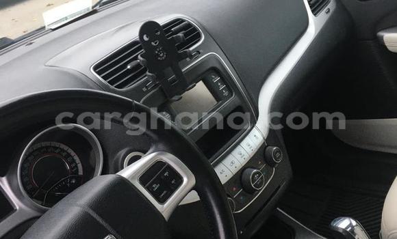 Buy Used Dodge Journey White Car in Accra in Greater Accra Buy Used Dodge Journey White Car in Accra in Greater Accra