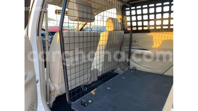 Big with watermark toyota avanza ashanti import dubai 15554