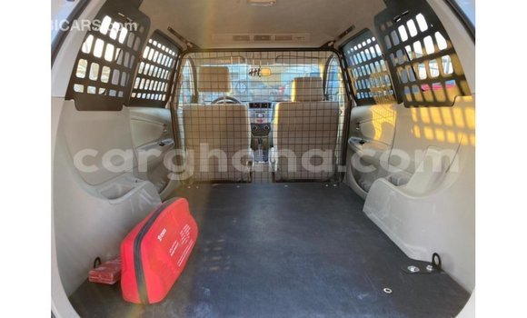 Buy Import Toyota Avanza White Car in Import - Dubai in Ashanti Buy Import Toyota Avanza White Car in Import - Dubai in Ashanti