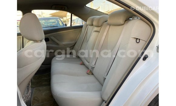 Ra Imported Toyota Camry funfun Ọkọ̀ in Import - Dubai ni Ashanti Ra Imported Toyota Camry funfun Ọkọ̀ in Import - Dubai ni Ashanti