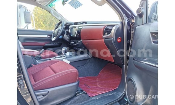 Sayi Imported Toyota Hilux Black Mota in Import - Dubai a Ashanti Sayi Imported Toyota Hilux Black Mota in Import - Dubai a Ashanti