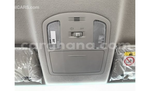 Ra Imported Toyota Hilux funfun Ọkọ̀ in Import - Dubai ni Ashanti Ra Imported Toyota Hilux funfun Ọkọ̀ in Import - Dubai ni Ashanti