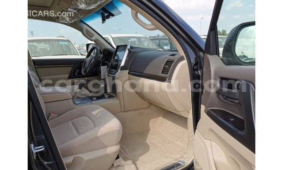 Sayi Imported Toyota Land Cruiser Sauran Mota in Import - Dubai a Ashanti Sayi Imported Toyota Land Cruiser Sauran Mota in Import - Dubai a Ashanti