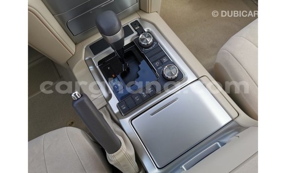Sayi Imported Toyota Land Cruiser Sauran Mota in Import - Dubai a Ashanti Sayi Imported Toyota Land Cruiser Sauran Mota in Import - Dubai a Ashanti