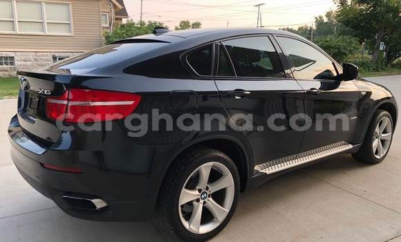 Ra Àlòkù BMW X6 Black Ọkọ̀ in Accra ni Greater Accra Ra Àlòkù BMW X6 Black Ọkọ̀ in Accra ni Greater Accra