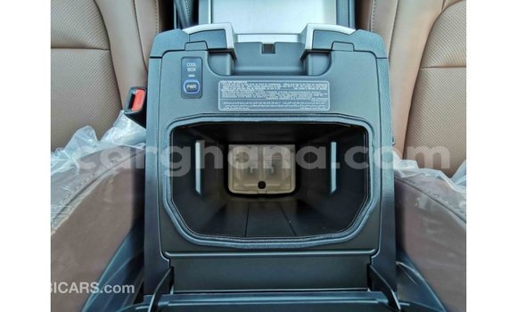 Sayi Imported Toyota Land Cruiser Black Mota in Import - Dubai a Ashanti Sayi Imported Toyota Land Cruiser Black Mota in Import - Dubai a Ashanti