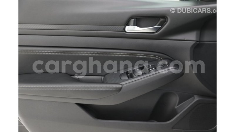 Big with watermark nissan altima ashanti import dubai 15578