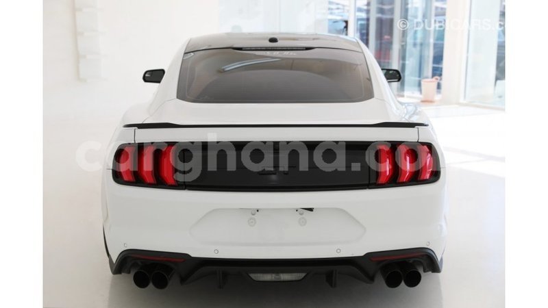 Big with watermark ford mustang ashanti import dubai 15582