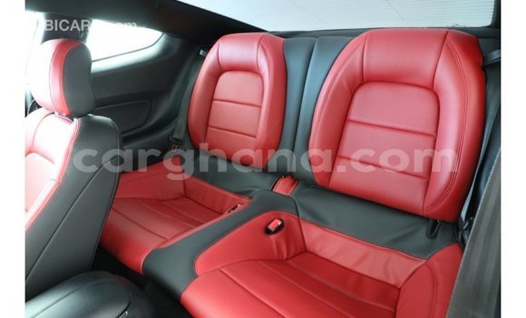 Sayi Imported Ford Mustang White Mota in Import - Dubai a Ashanti Sayi Imported Ford Mustang White Mota in Import - Dubai a Ashanti