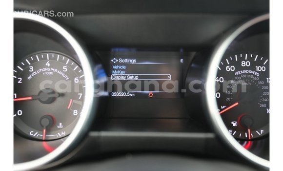 Sayi Imported Ford Mustang White Mota in Import - Dubai a Ashanti Sayi Imported Ford Mustang White Mota in Import - Dubai a Ashanti