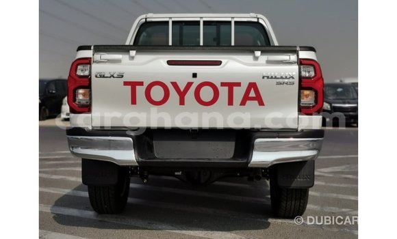 Buy Import Toyota Hilux White Car in Import - Dubai in Ashanti Buy Import Toyota Hilux White Car in Import - Dubai in Ashanti