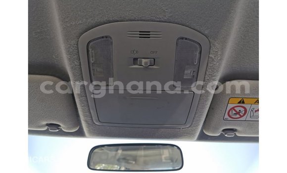 Buy Import Toyota Hilux White Car in Import - Dubai in Ashanti Buy Import Toyota Hilux White Car in Import - Dubai in Ashanti