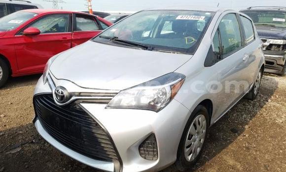 Ra Àlòkù Toyota Yaris Silver Ọkọ̀ in Sekondi–Takoradi Metropolitan ni Oorun Ra Àlòkù Toyota Yaris Silver Ọkọ̀ in Sekondi–Takoradi Metropolitan ni Oorun