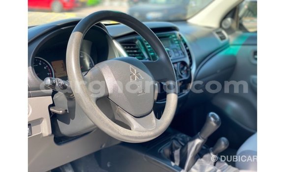Ra Imported Mitsubishi L200 funfun Ọkọ̀ in Import - Dubai ni Ashanti Ra Imported Mitsubishi L200 funfun Ọkọ̀ in Import - Dubai ni Ashanti