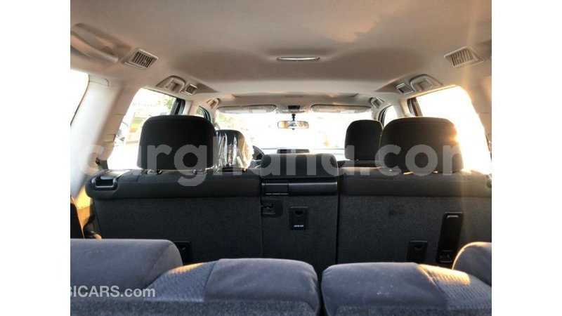 Big with watermark toyota land cruiser ashanti import dubai 15641