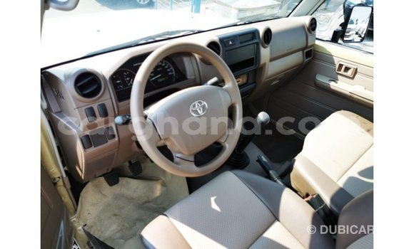 Buy Import Toyota Land Cruiser Beige Car in Import - Dubai in Ashanti Buy Import Toyota Land Cruiser Beige Car in Import - Dubai in Ashanti