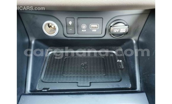 Sayi Imported Hyundai Tucson White Mota in Import - Dubai a Ashanti Sayi Imported Hyundai Tucson White Mota in Import - Dubai a Ashanti