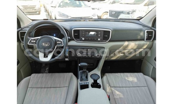 Ra Imported Kia Sportage funfun Ọkọ̀ in Import - Dubai ni Ashanti Ra Imported Kia Sportage funfun Ọkọ̀ in Import - Dubai ni Ashanti