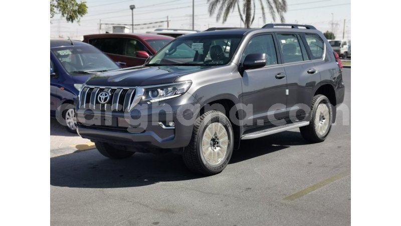 Big with watermark toyota prado ashanti import dubai 15666