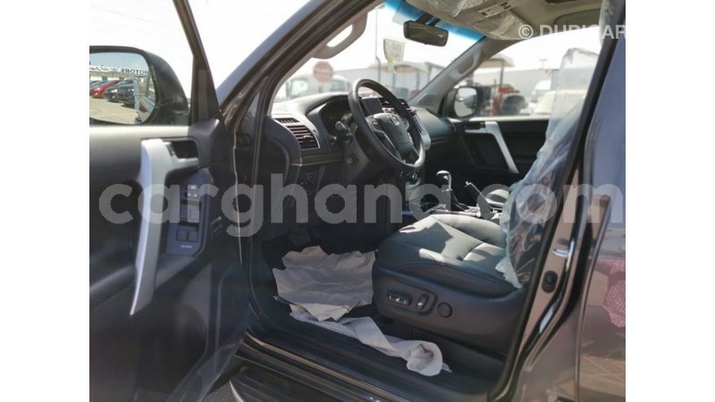 Big with watermark toyota prado ashanti import dubai 15666