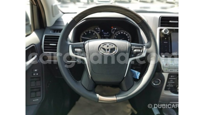 Big with watermark toyota prado ashanti import dubai 15666