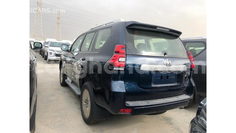 Big with watermark toyota prado ashanti import dubai 15669