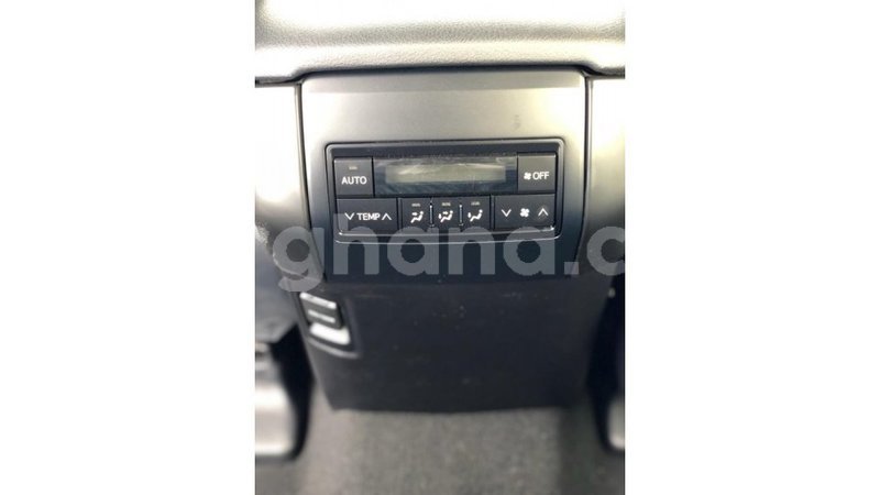 Big with watermark toyota prado ashanti import dubai 15669