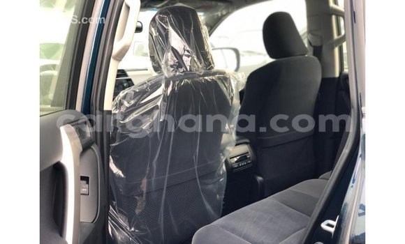 Sayi Imported Toyota Prado Blue Mota in Import - Dubai a Ashanti Sayi Imported Toyota Prado Blue Mota in Import - Dubai a Ashanti