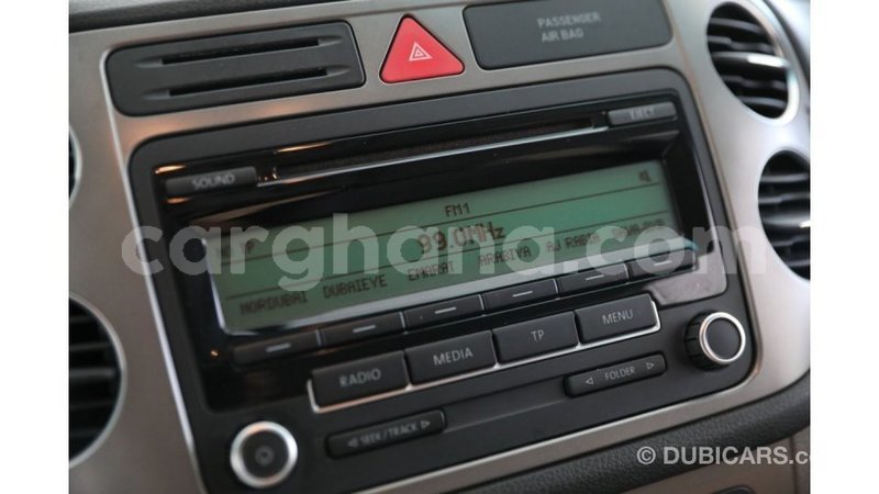 Big with watermark volkswagen tiguan ashanti import dubai 15687