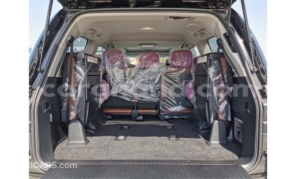 Ra Imported Toyota Land Cruiser Black Ọkọ̀ in Import - Dubai ni Ashanti Ra Imported Toyota Land Cruiser Black Ọkọ̀ in Import - Dubai ni Ashanti