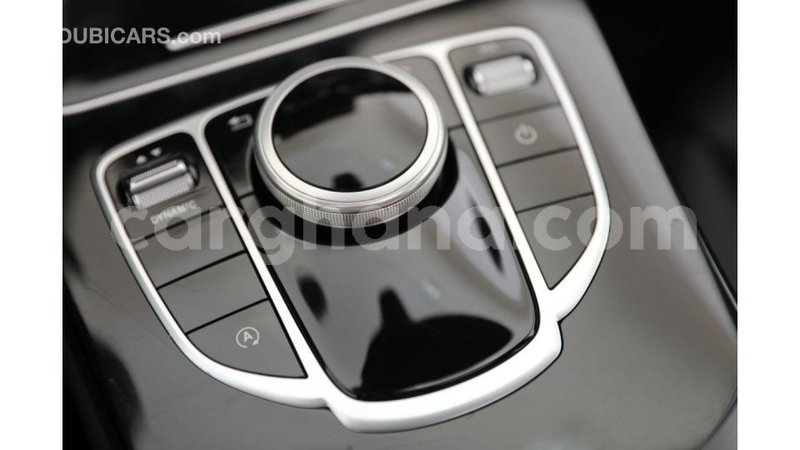 Big with watermark mercedes benz a200 ashanti import dubai 15716