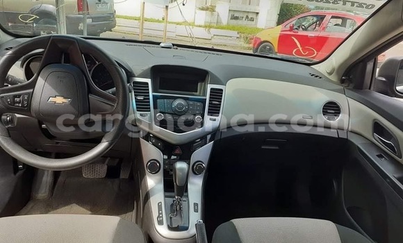 Buy Used Chevrolet Cruze Blue Car in Oda in Eastern